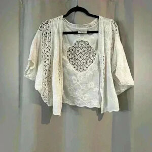 Women’s Cream Lulla Collection Top